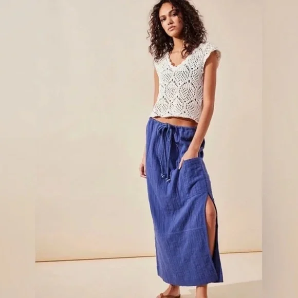 NWOT FREE PEOPLE SPOTLIGHT SKIRT - Picture 1 of 3